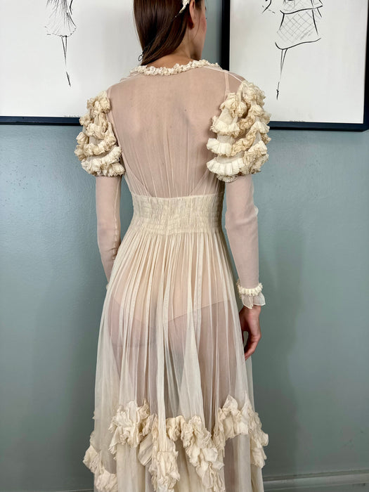 Yana, original 30s cream gown