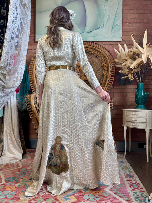 Mariam, 30s embroidered silver lamé long swing coat