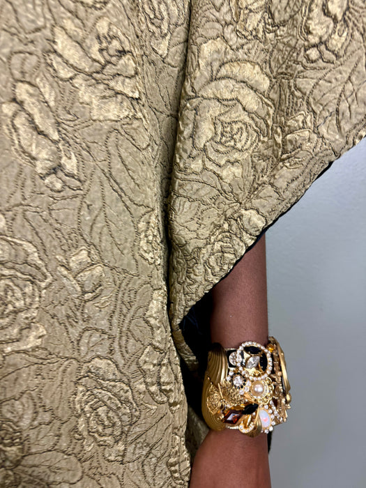 Shirley, riversible gold brocade and black velvet cape