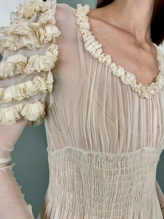 Yana, original 30s cream gown