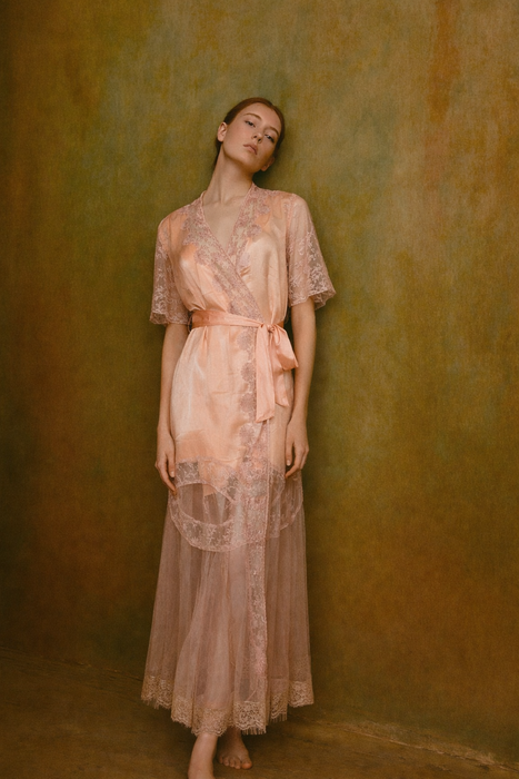 Patina, 30s peach silk and lace tulle belted wrap over dress/robe