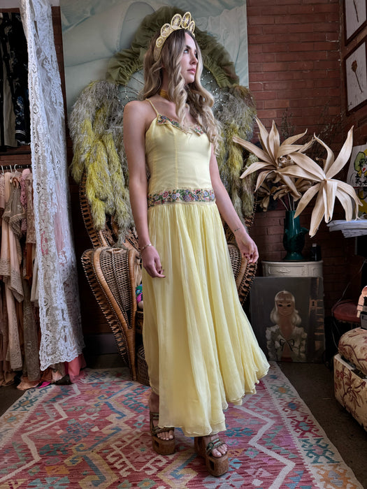 Lora, 40s yellow chiffon dress