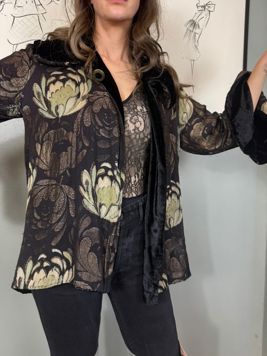 Claude, 30s floral lamé nd velour jacket