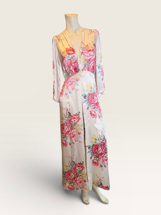 Hay, 1930s silk floral robe with front buttons