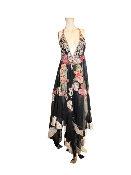 Amber, reworked 1940s French floral embroidered lace dress