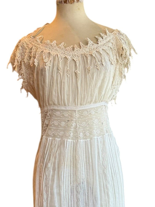 Glaze, Victorian reworked cotton and lace tiered dress