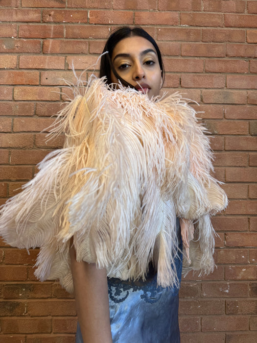 Aida, 30s light peach ostrich feather cape