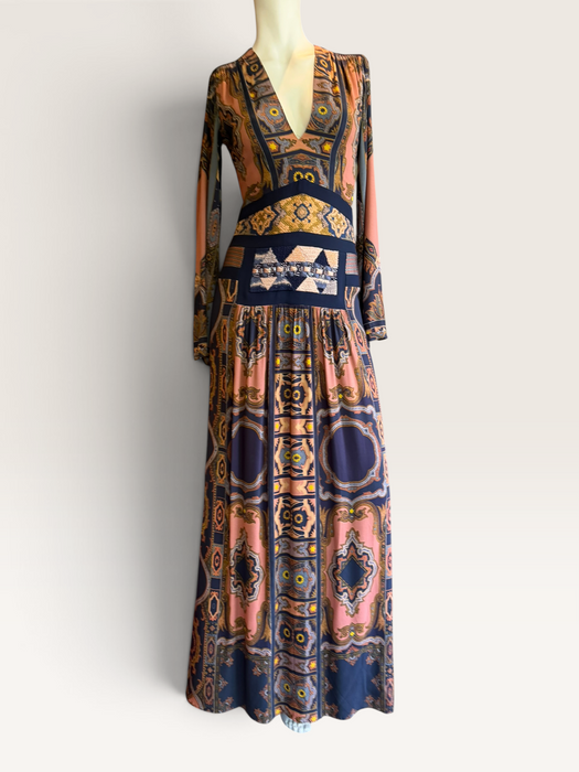 Etro, Fall 2015, runway geometric print beaded long jersey dress
