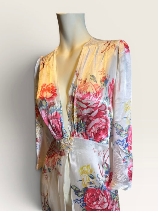 Hay, 1930s silk floral robe with front buttons