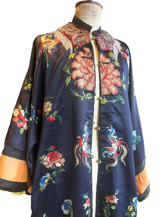 Shannon, 19thC Chinese silk embroidered kimono robe