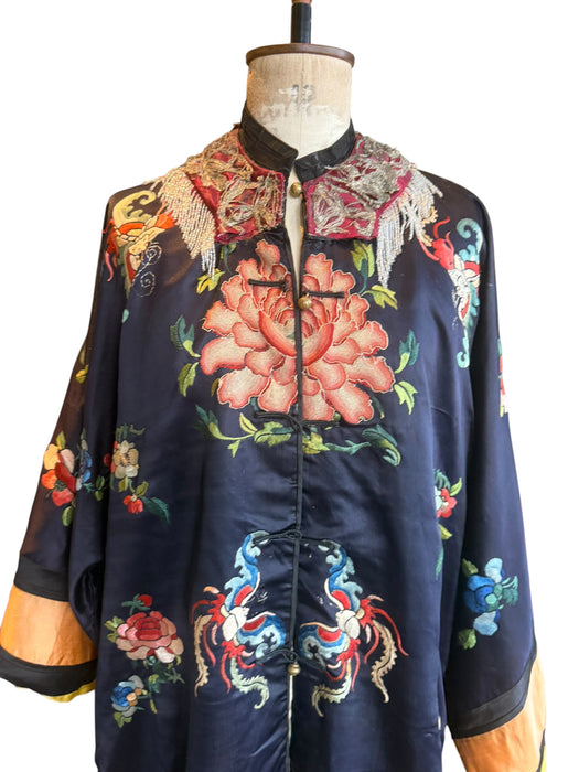 Shannon, 19thC Chinese silk embroidered kimono robe
