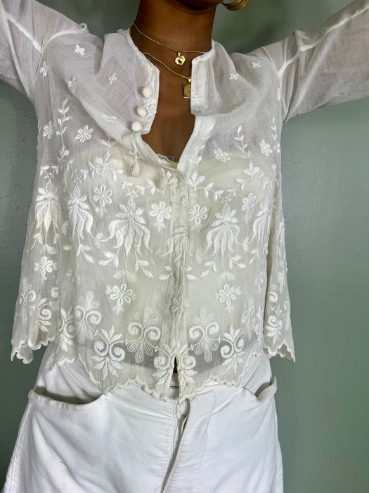 Jane, Victorian white blouse