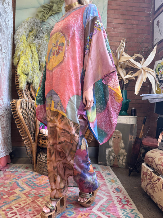 Lorena, 70s hand painted silk kaftan