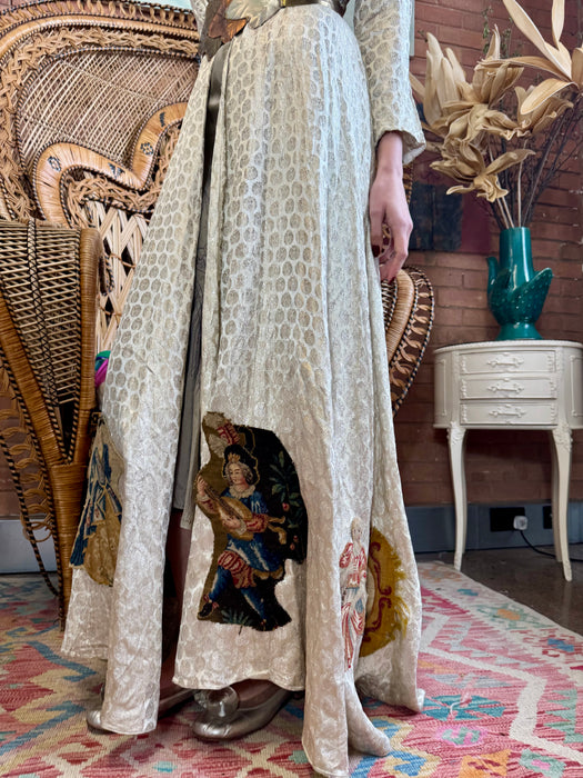 Mariam, 30s embroidered silver lamé long swing coat