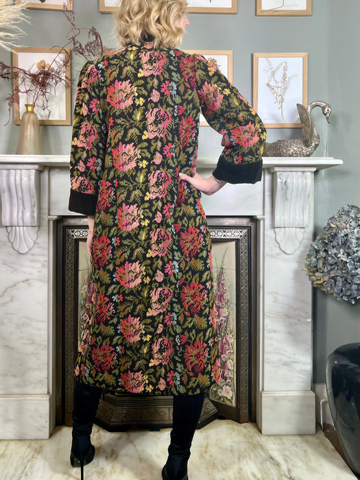 Yana, 20s floral tapestry coat