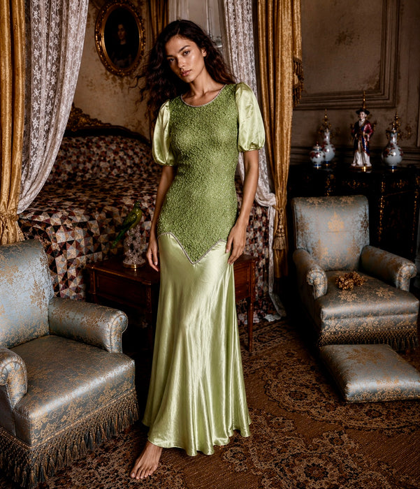 1930s bias cut dress Bias-Cut Dresses, approx 75 cms from natural waist (NB 1930s Satin Bias Cut Gown