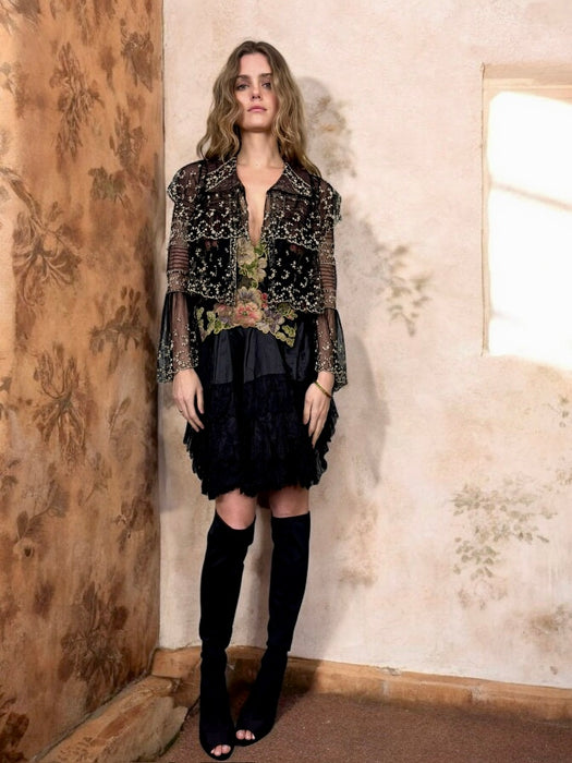 Blondie, 20s monochrome lace flair sleeve jacket