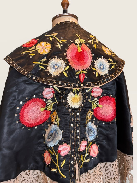 Drew, 30s Matador style Trajes de Luces embroidered and sequins cape