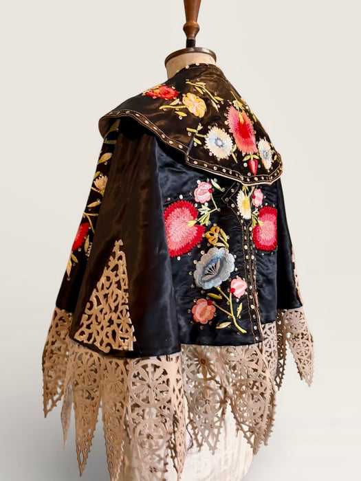 Drew, 30s Matador style Trajes de Luces embroidered and sequins cape