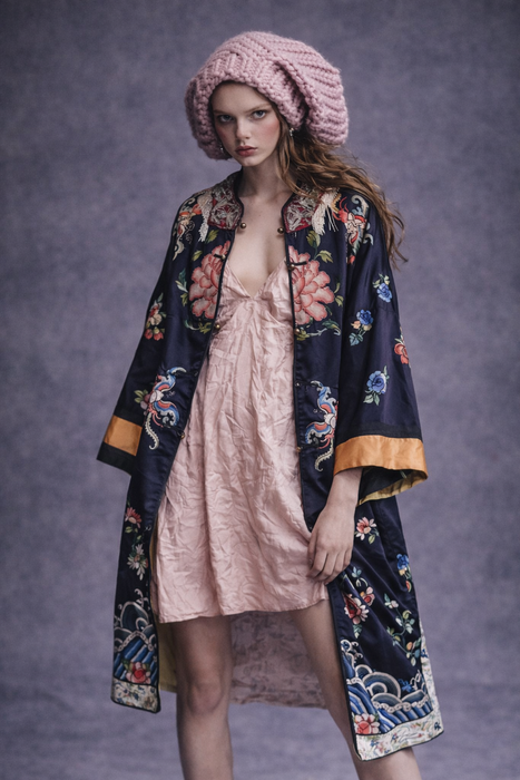 Shannon, 19thC Chinese silk embroidered kimono robe