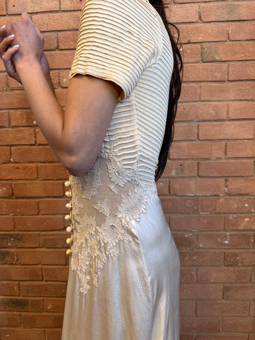 Ostuni, 30s cream silk and lace dress