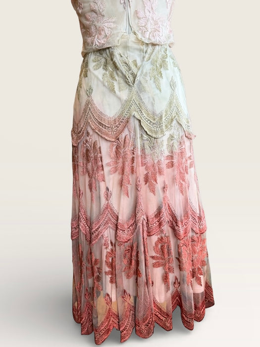 Bona, 70s hand dyed lace ombré scalloped dress