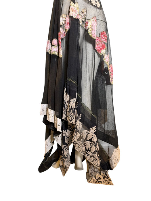 Amber, reworked 1940s French floral embroidered lace dress
