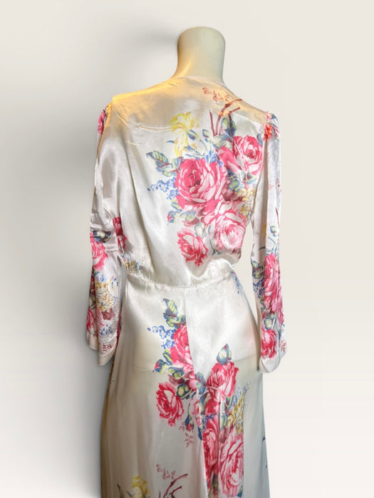 Hay, 1930s silk floral robe with front buttons