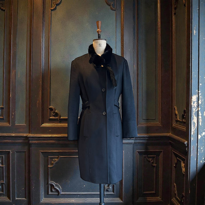 Yves Saint Laurent, 90s black we and fur collar coat