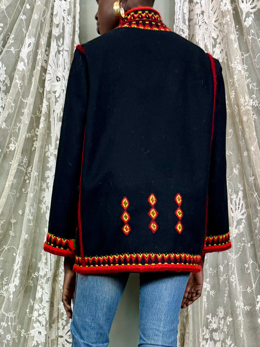 Vista, Guatemalan 70s embroidered jacket
