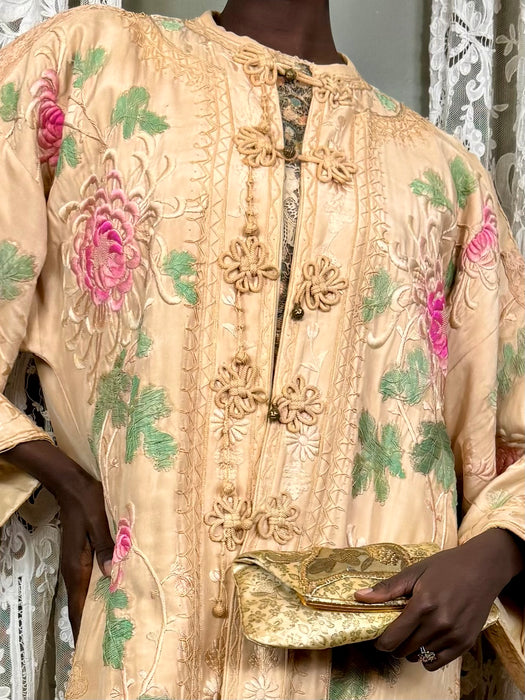 Miriam, Oriental 40s silk embroidered robe