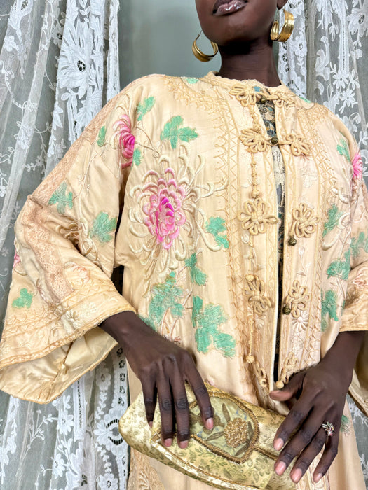 Miriam, Oriental 40s silk embroidered robe