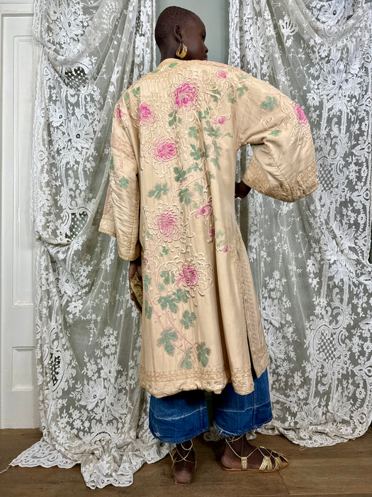 Miriam, Oriental 40s silk embroidered robe
