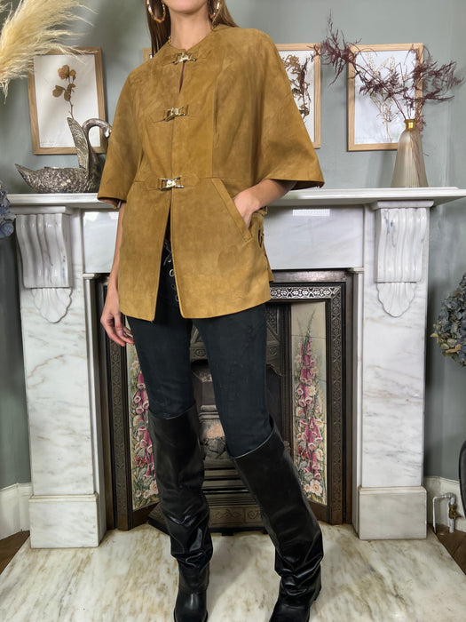 Olivia, 70s camel suede jacket