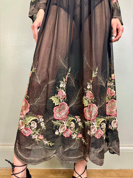 Marnie, 40s floral embroidered dress