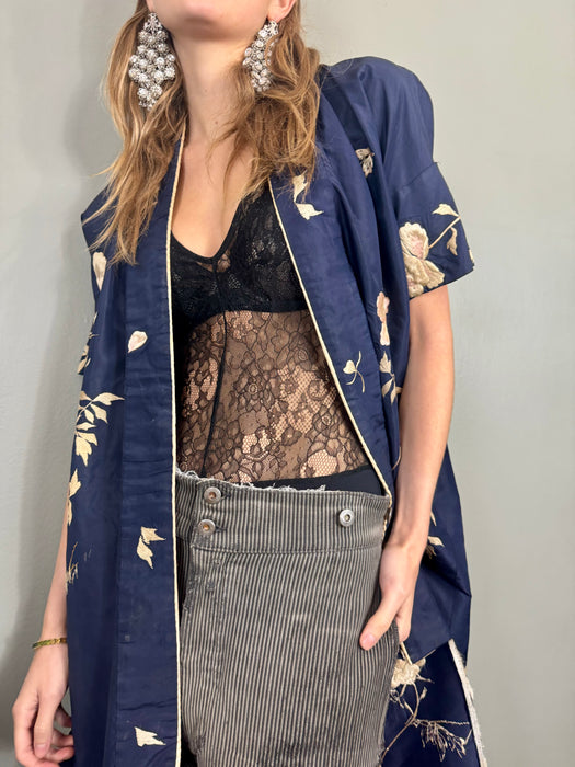 Astoria, 40s silk embroidered robe