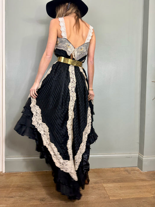 Salita, Victorian black and cream lace dress