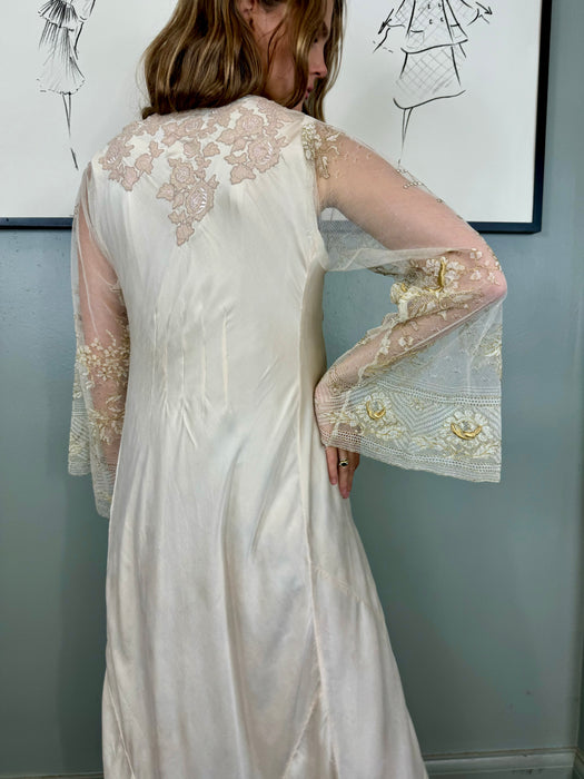 Emmanuelle, 30s silk and lace robe
