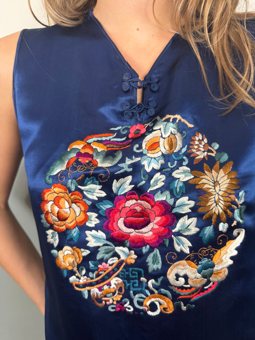 Ariadne, 40s Chinese navy and embroidered set