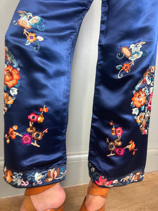 Ariadne, 40s Chinese navy and embroidered set