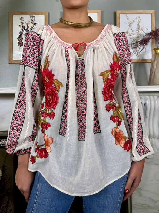 Diane, 70s Romanian floral embroidered blouse
