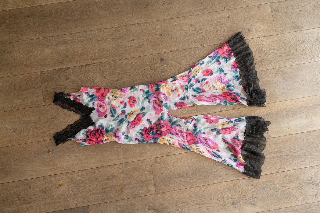 Traina, 30s floral chiffon ad lace jumpsuit and stole