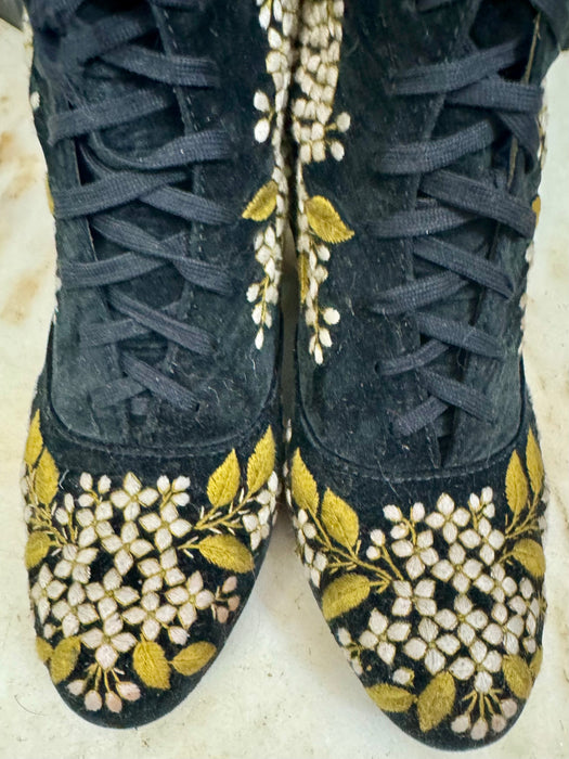 Christian, 80s embroidered floral suede boots