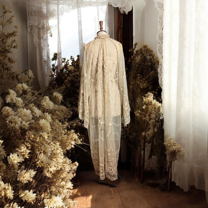 Bailey, original 30s French cream lace coat