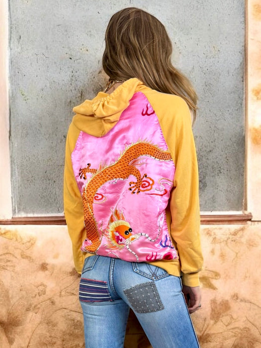 Bonnie, vintage sweatshirt with 30s appliqué back