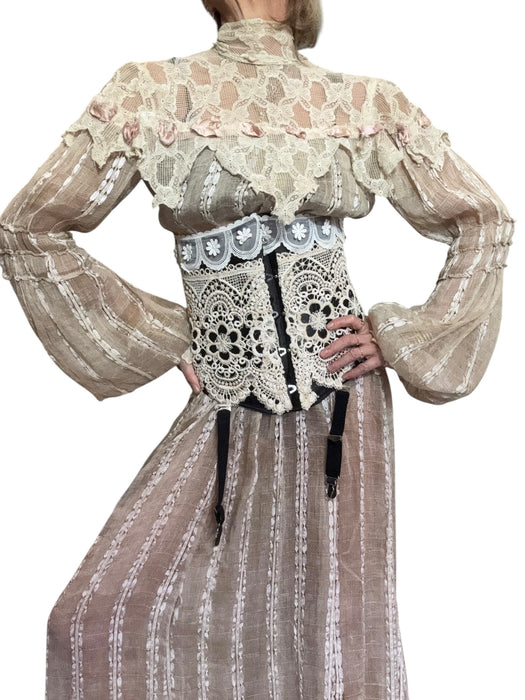 Troy, reworked 40s black lace corset