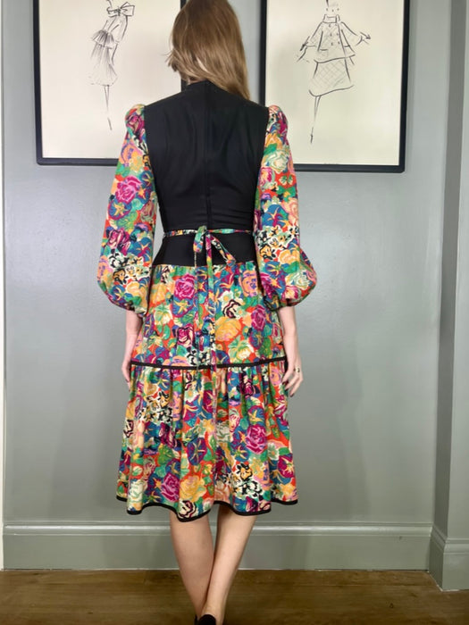 Virginia, 70s floral dress