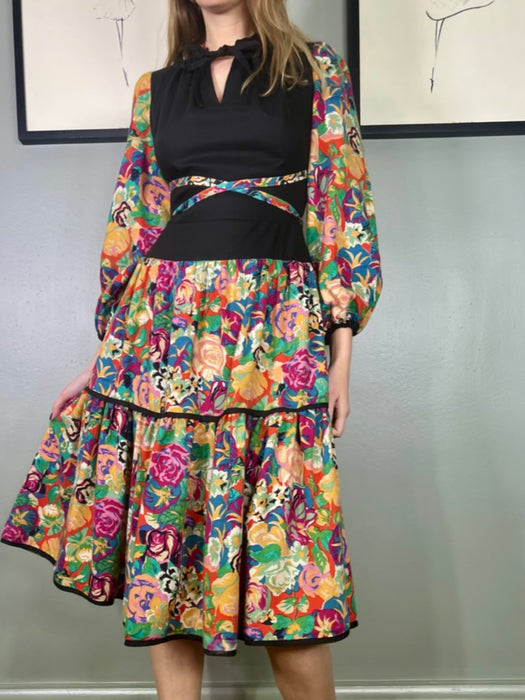 Virginia, 70s floral dress