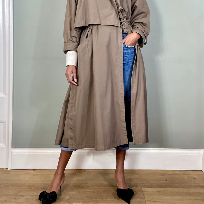 Anya, vintage taupe trenchcoat