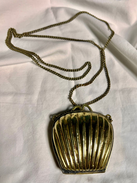 Kathy, 20s brass purse necklace